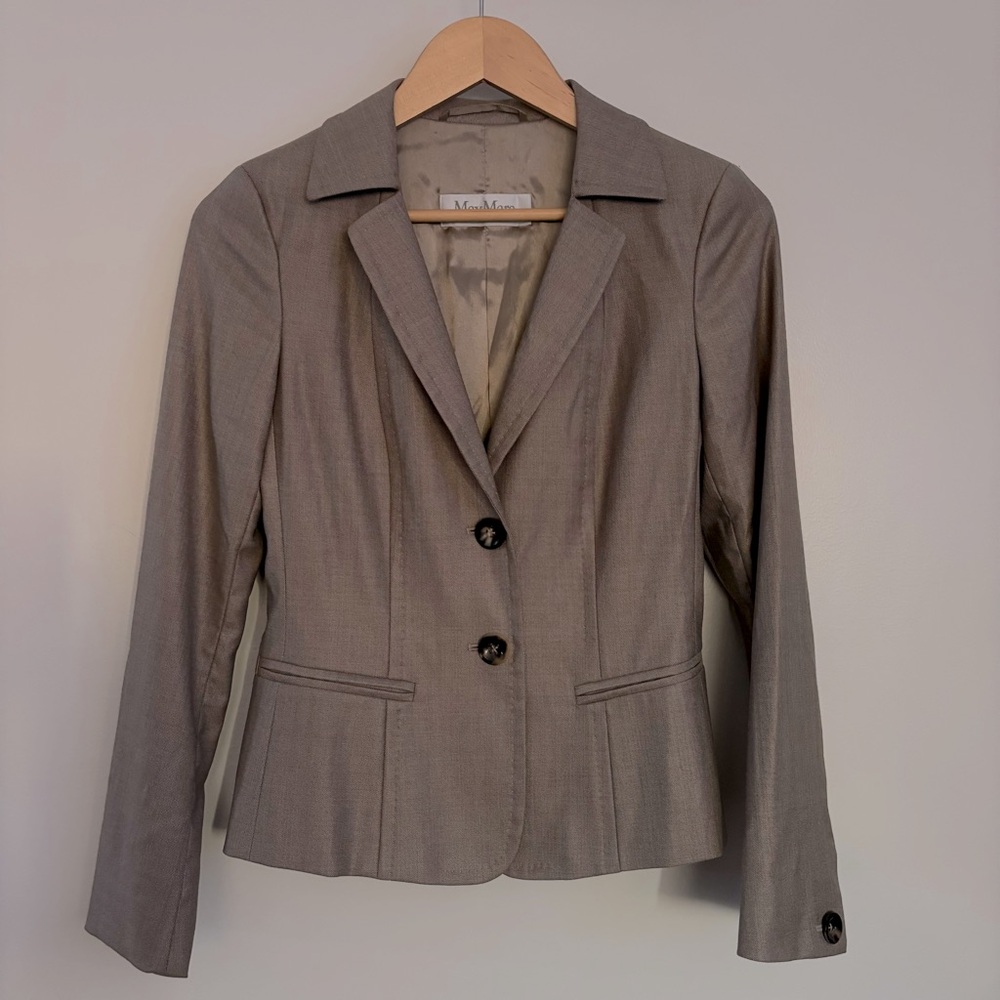 MaxMara Wool Silk Blend Taupe Tan Double Button Fitted Women’s Blazer Size 6 - Picture 2 of 10